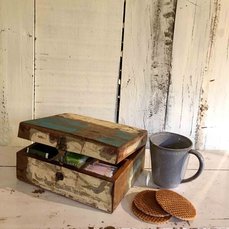 SCRAPWOOD TEA BOX